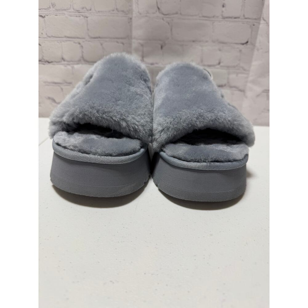 UGG Disco Slide Platform Slipper Sz 10 Color Ash Fog Sheepskin Upper And Insole - Picture 3 of 11